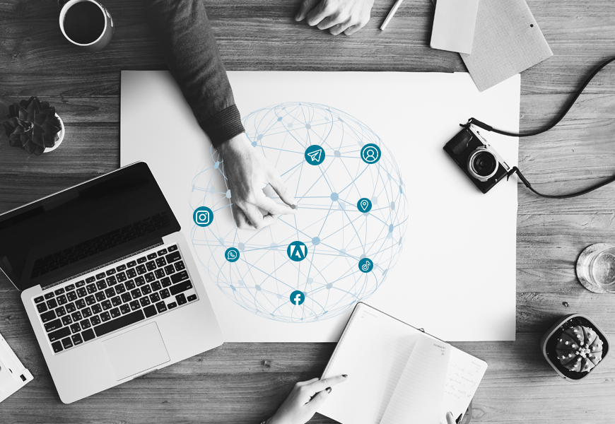 people-with-copy-space_870_600